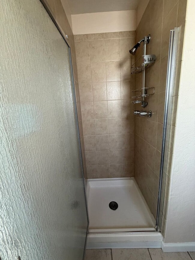 Building Photo - Beautiful Fremont Home for Rent – Prime Location