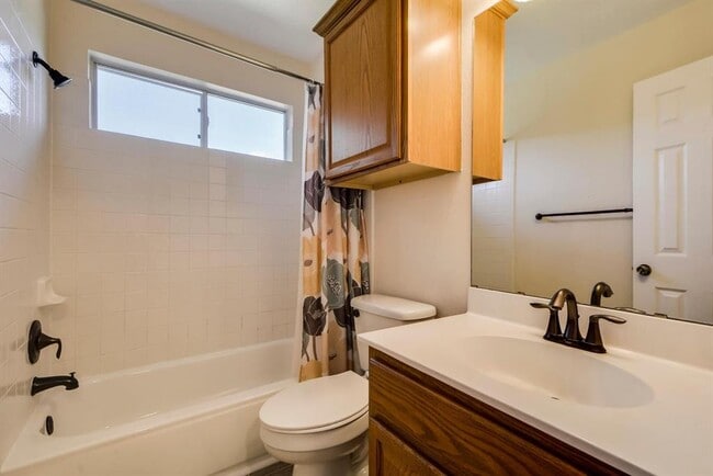 Building Photo - 3408 Flowstone Ln