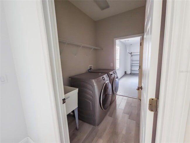 Building Photo - 14613 Old Thicket Trace