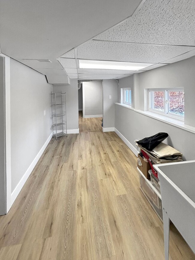 Building Photo - Welcome to this newly remodeled gem located in the heart of Collier, PA.