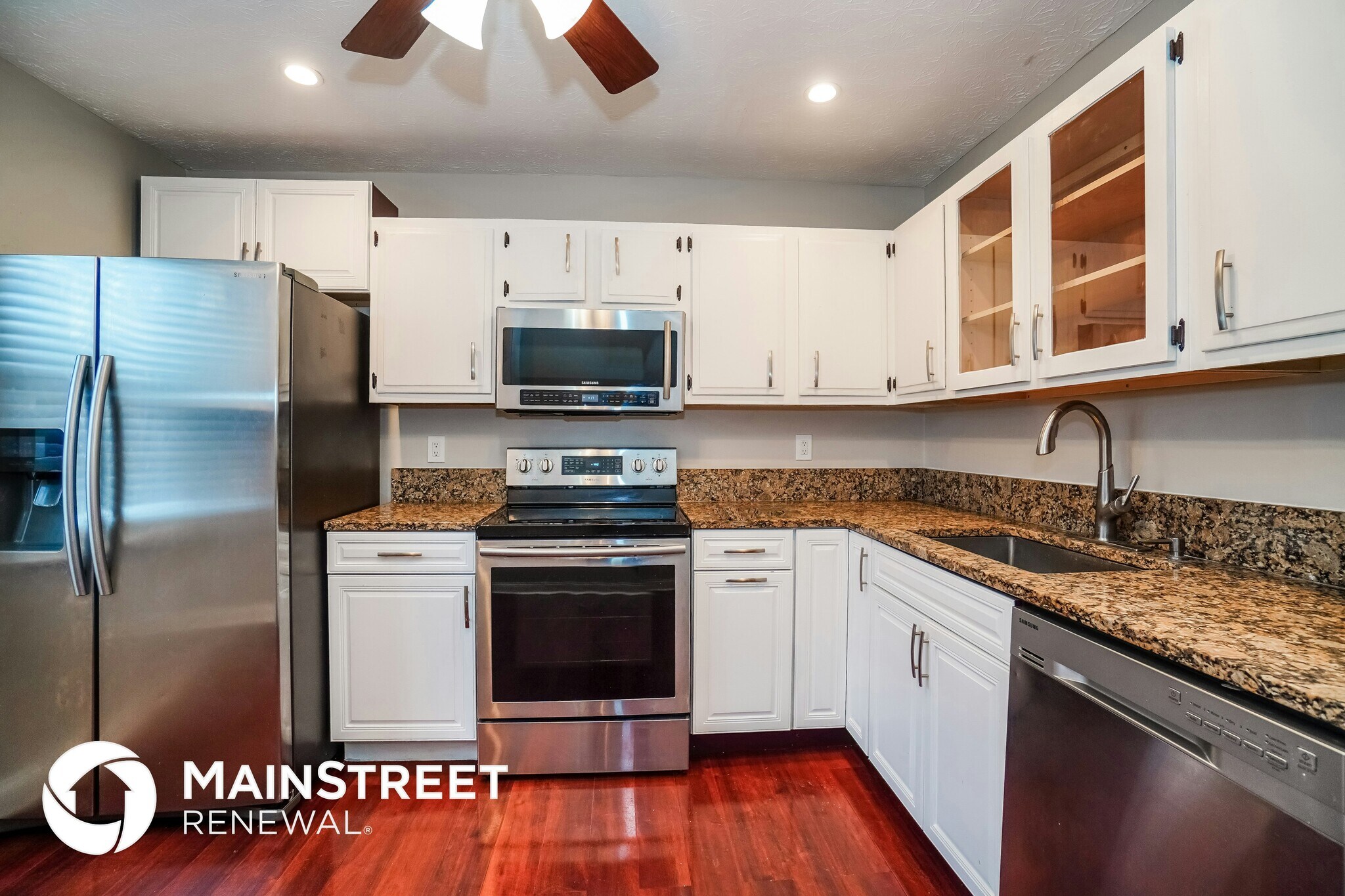 Building Photo - 1676 Laramie Dr