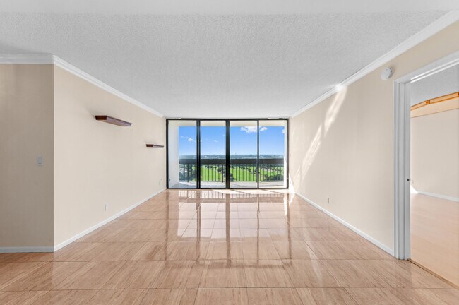 Building Photo - 2400 Presidential Way