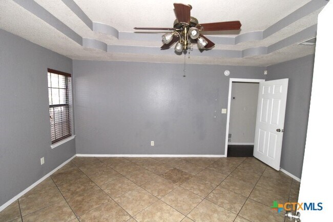 Building Photo - 4206 Ethel Ave