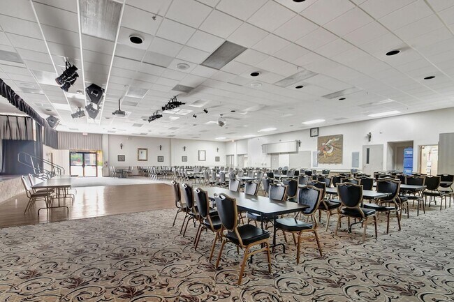 Building Photo - 7657 Tahiti Ln