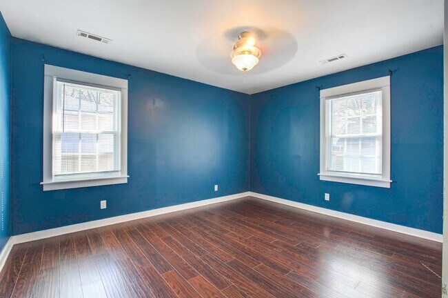 Building Photo - 229 Jean Wells Dr
