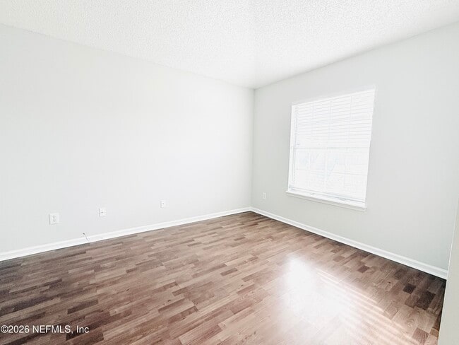 Building Photo - 8713 Star Leaf Rd N