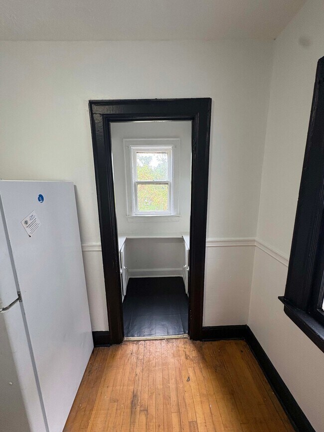 Building Photo - 2014 N 35th St