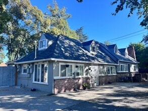 Building Photo - 1933 Los Robles Blvd