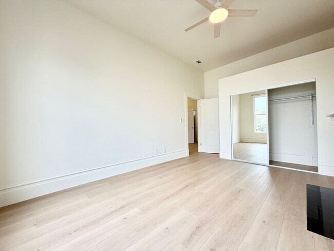 Building Photo - 937-941-941 Hayes St