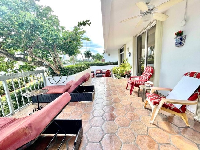 Building Photo - 19707 Turnberry Way