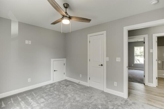 Building Photo - 1641 E Broad St