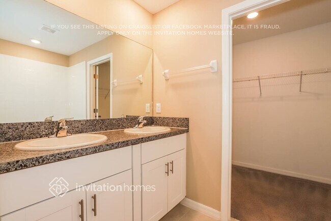 Building Photo - 11223 Riley Pines Cir