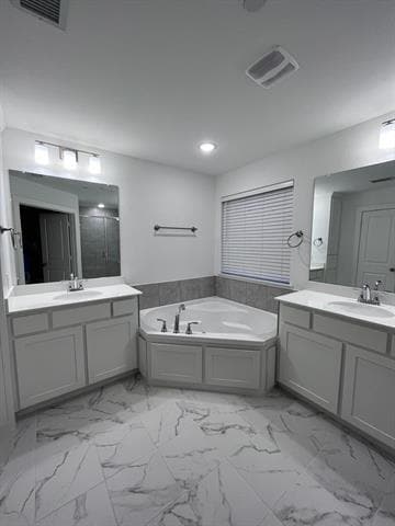 Building Photo - 2789 Majesty Dr