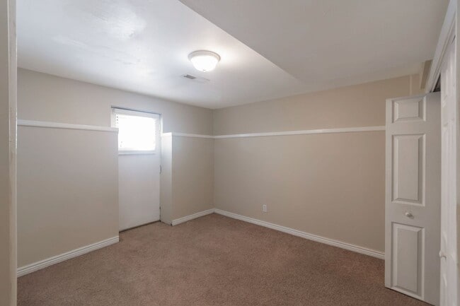 Building Photo - Cozy Basement Apartment in Orem