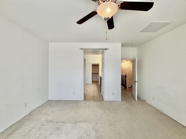 Building Photo - 10037 White Mulberry Dr