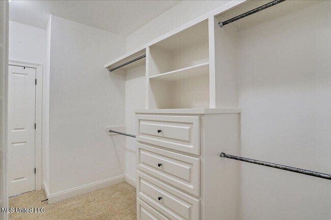 Building Photo - 3 Bed/2 Bath Home in North Place Reserves in Madison