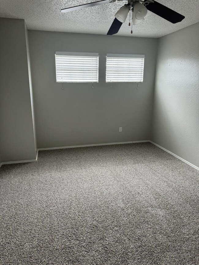 Building Photo - 5988 Westcreek Dr