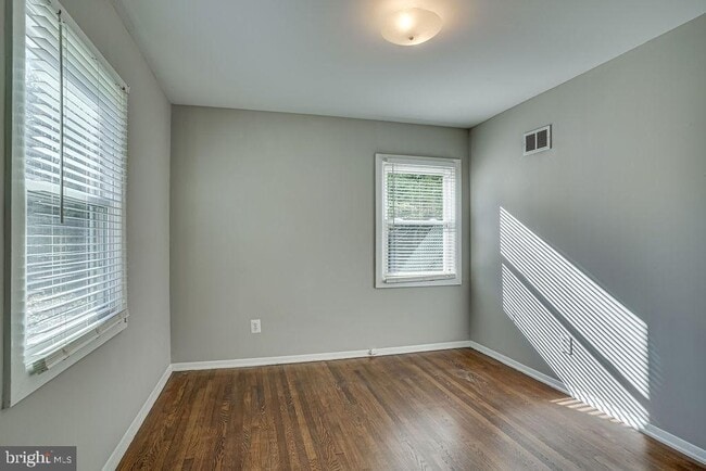 Building Photo - 7713 Lunceford Ln