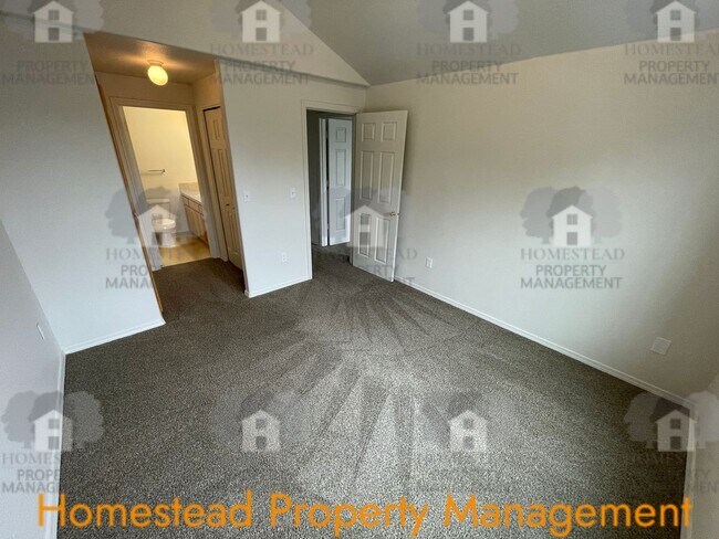 Building Photo - 166