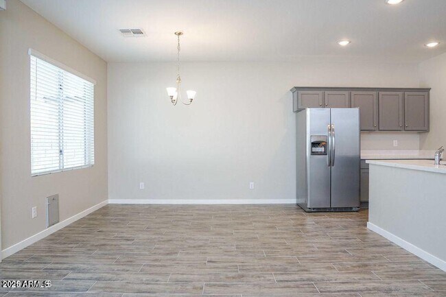 Building Photo - 15815 N 65th Ave