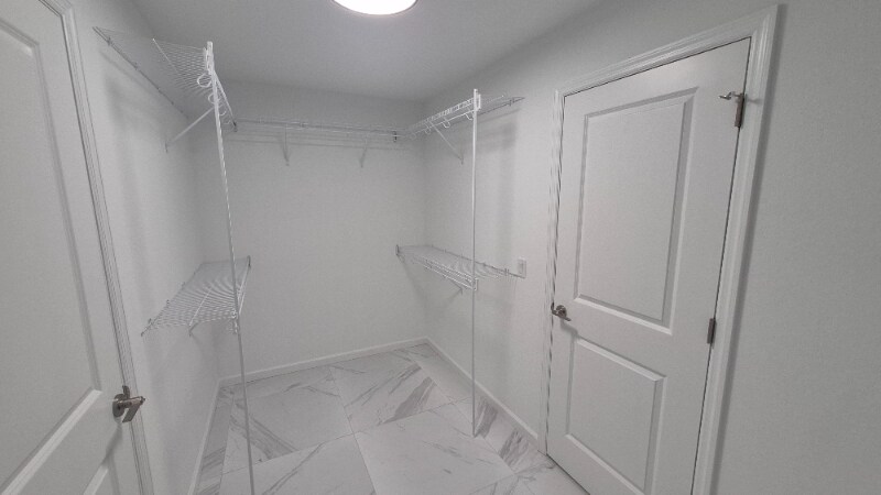 Building Photo - 661 Myra Ln NW