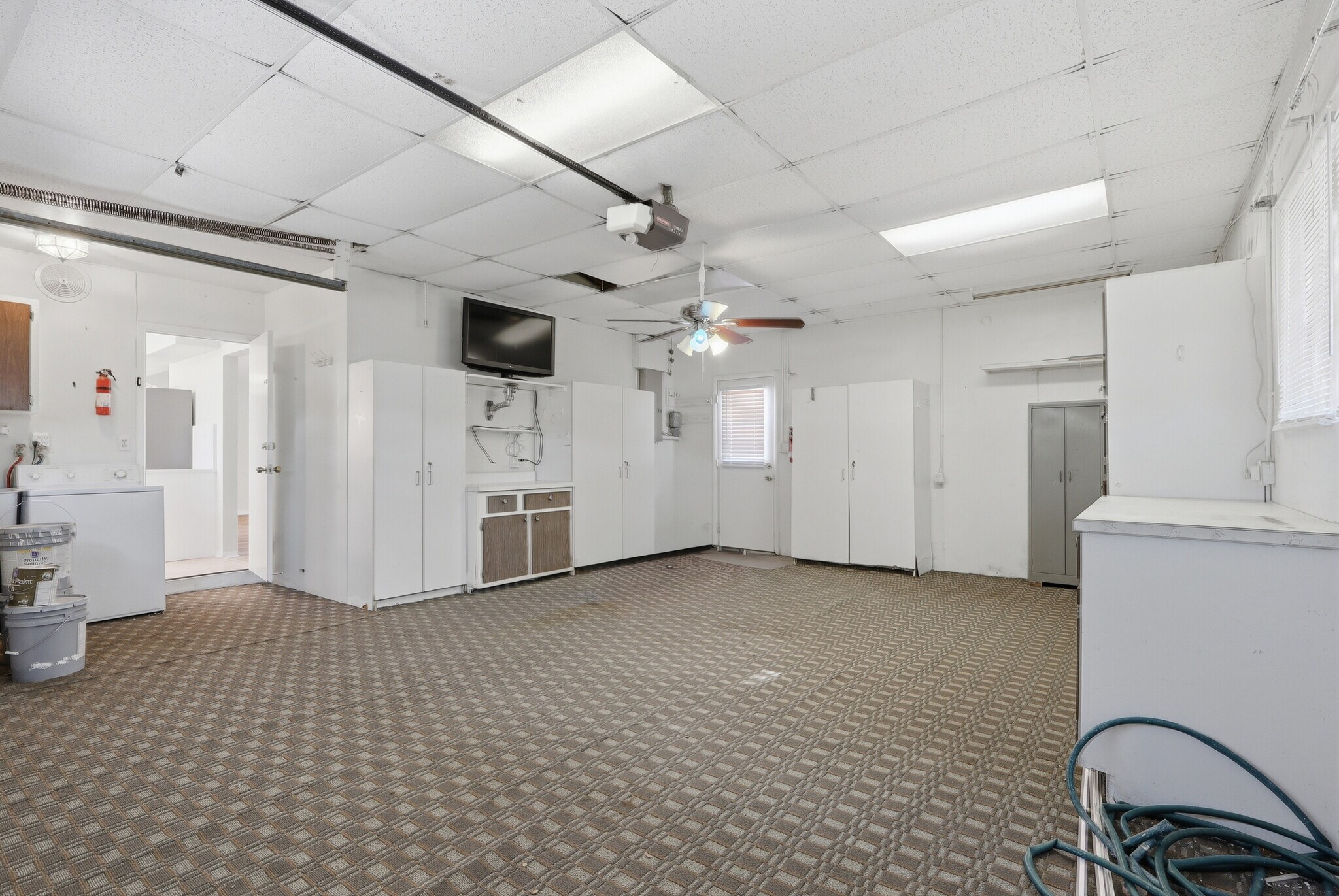 Building Photo - 5601 Forest Hills Dr