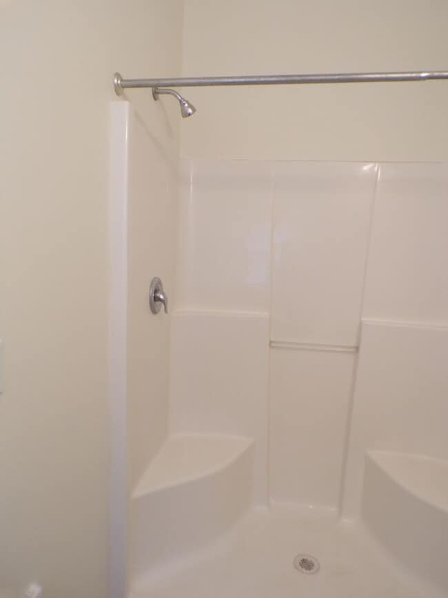 Building Photo - 2207 Jakob Ave