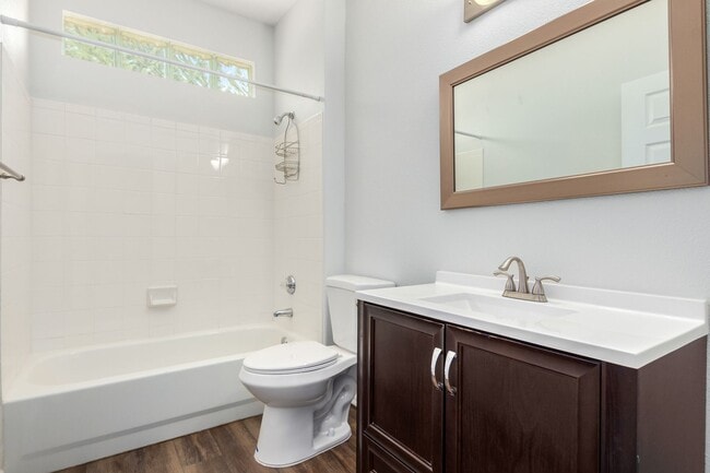 Building Photo - North Scottsdale Large 3 bed condo with attached 2 car garage, 1st floor unit