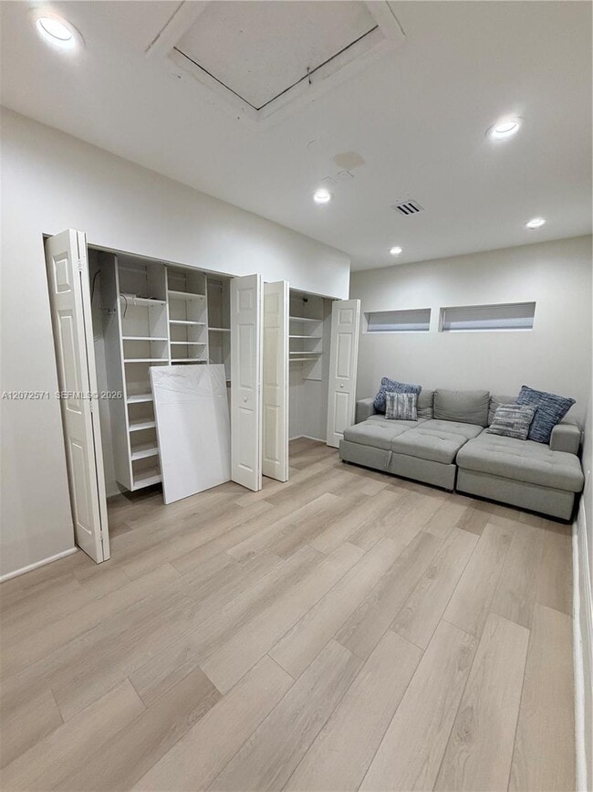 Building Photo - 1480 Sweetbay Way