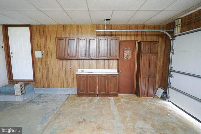 Building Photo - 14880 Concord Rd