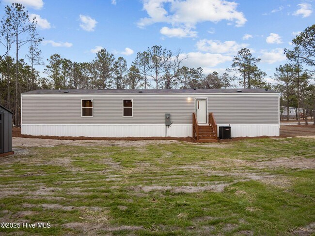 Building Photo - 113 Trott Ln