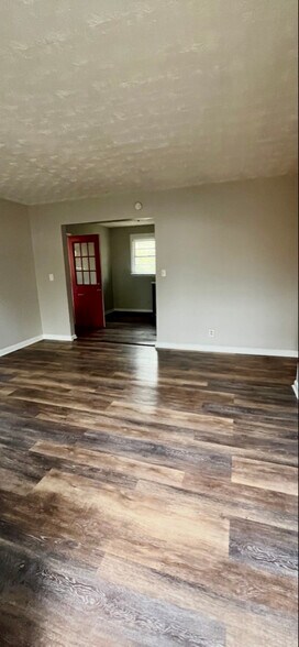 Building Photo - 4222 Yates Dr