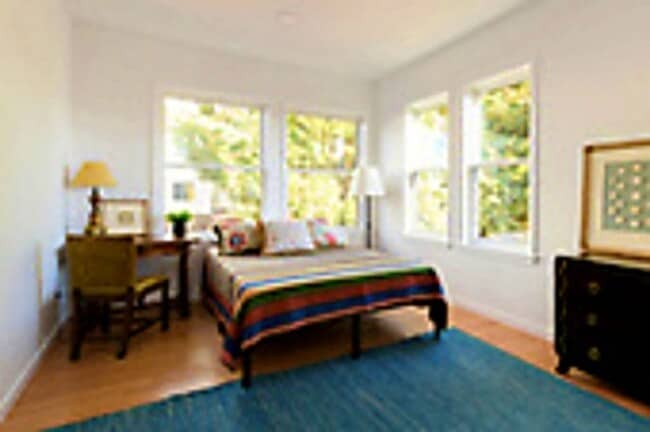 Building Photo - Viewing Schedule: Please call Shami at (415) 225-2543 to schedule a viewing.