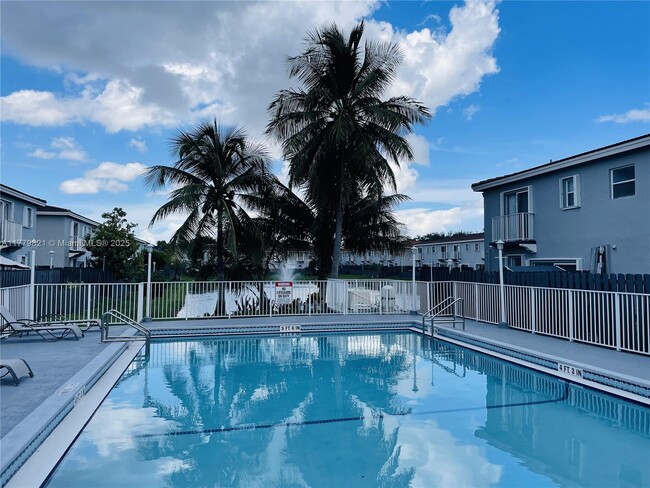 Building Photo - 5240 NW 109th Ave