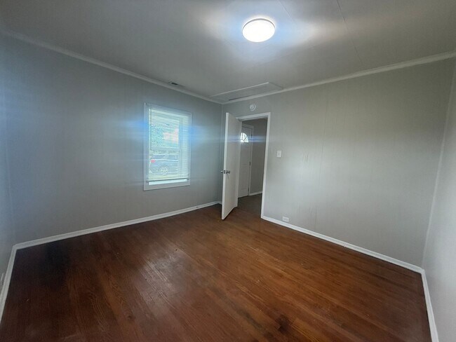 Building Photo - 3 Bedroom 1 Bathroom Home in Greene County, TN