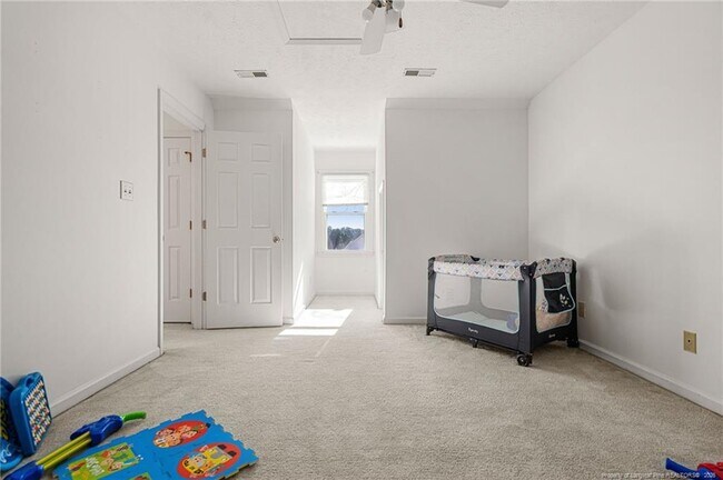 Building Photo - 2482 Celtic Dr