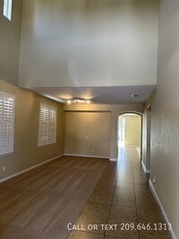 Building Photo - 2704 Acapulco Way