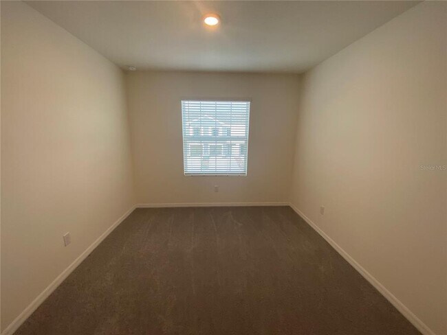 Building Photo - 2906 Suncoast Plains Dr