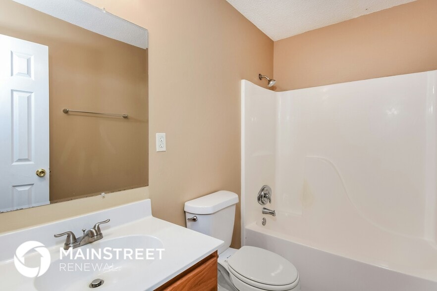 Building Photo - 3385 Slate Dr