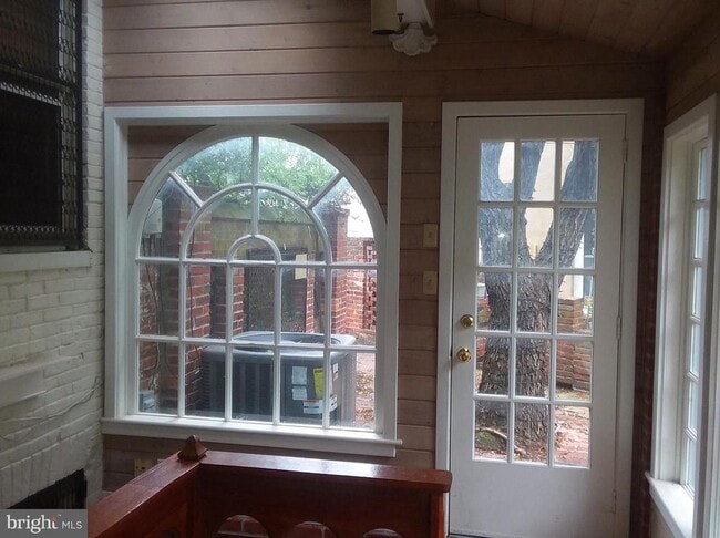 Building Photo - 651 South Paca St