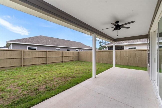 Building Photo - 6735 SW 10th Ln