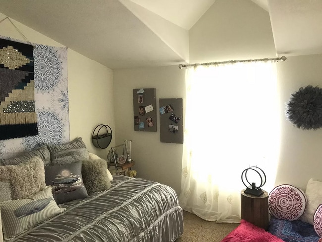 Building Photo - 1 Seven Kings Pl