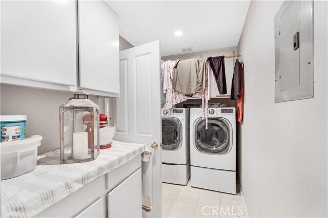 Building Photo - 12 Calle Viveza