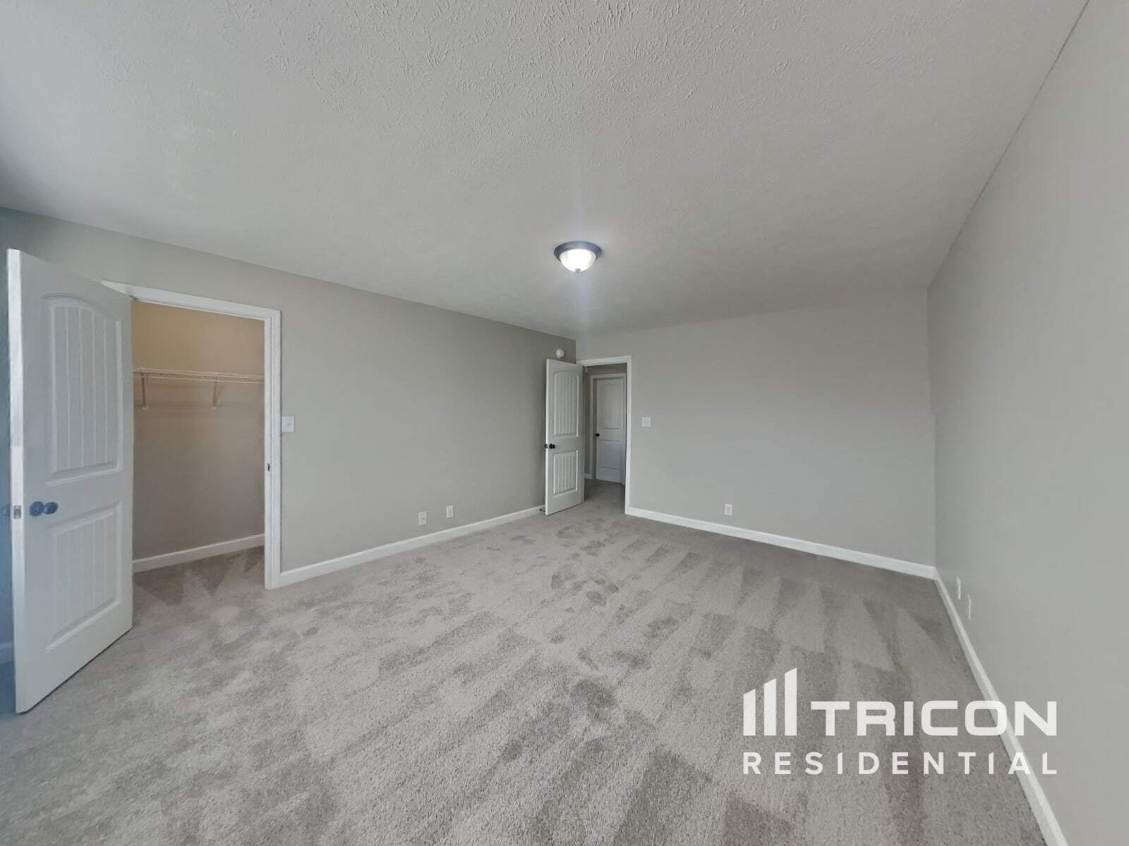 Building Photo - 3770 Tradewinds Terrace