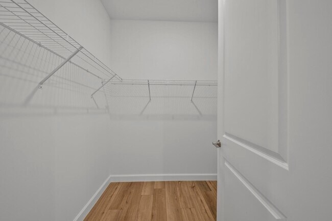 Building Photo - 13812 Hero Path