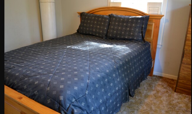 Building Photo - Furnished Seasonal or Long term  for 8 ppl. near heavenly Avail. 04/15/26!