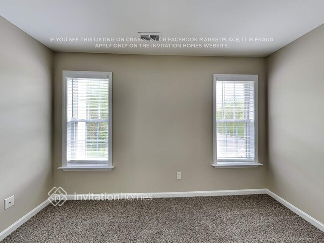 Building Photo - 6829 Oviedo Dr