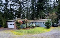 Building Photo - 3bd/2ba Bothell Home