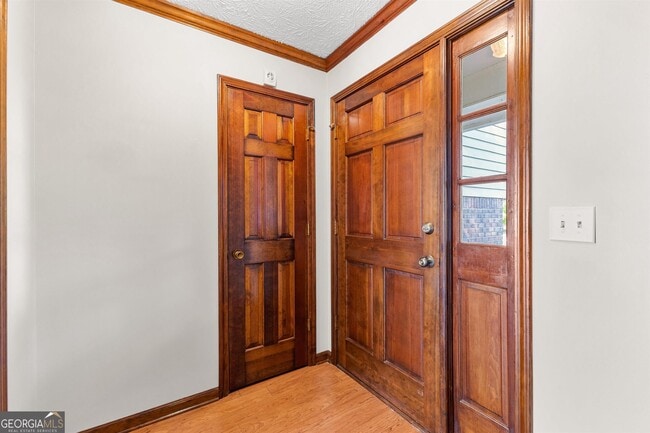 Building Photo - 102 Bluegill Trce