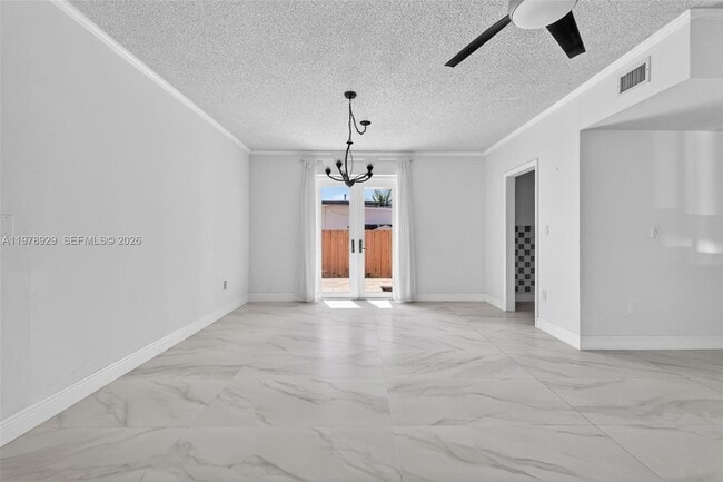 Building Photo - 1470 N Treasure Dr